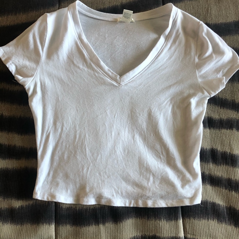 White v cut crop top